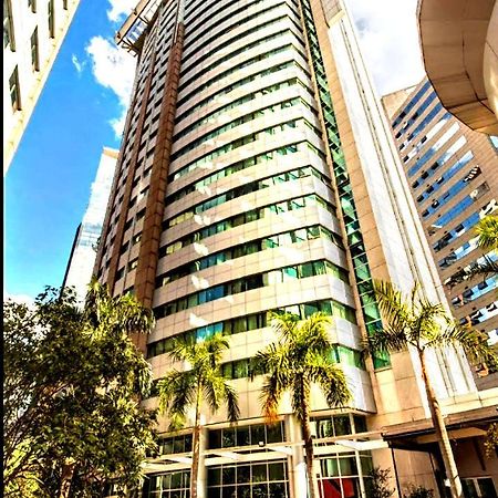 Radisson Vila Olimpia Sao Paulo Exterior photo The building's facade
