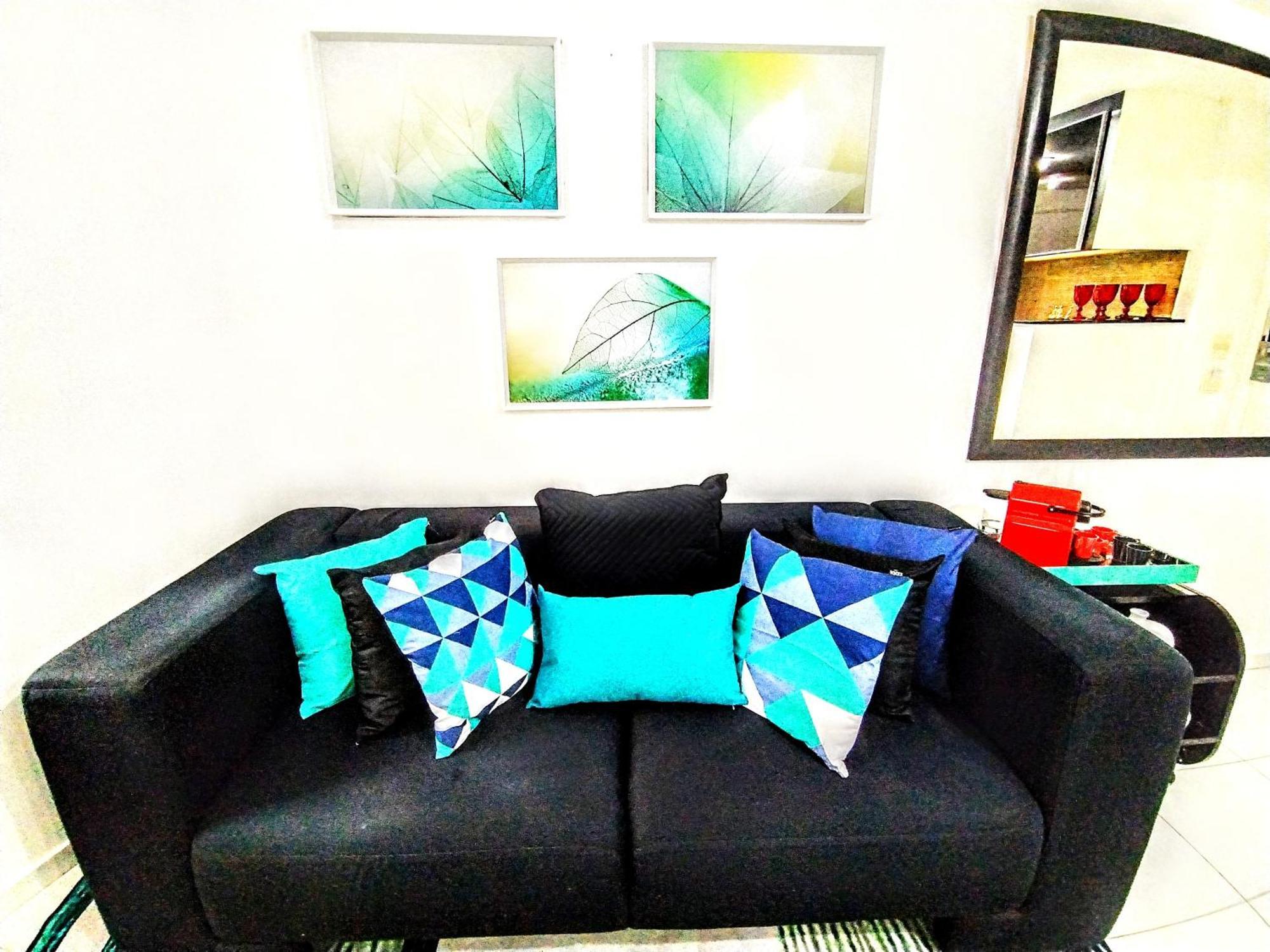 Radisson Vila Olimpia Sao Paulo Exterior photo A sofa with cushions
